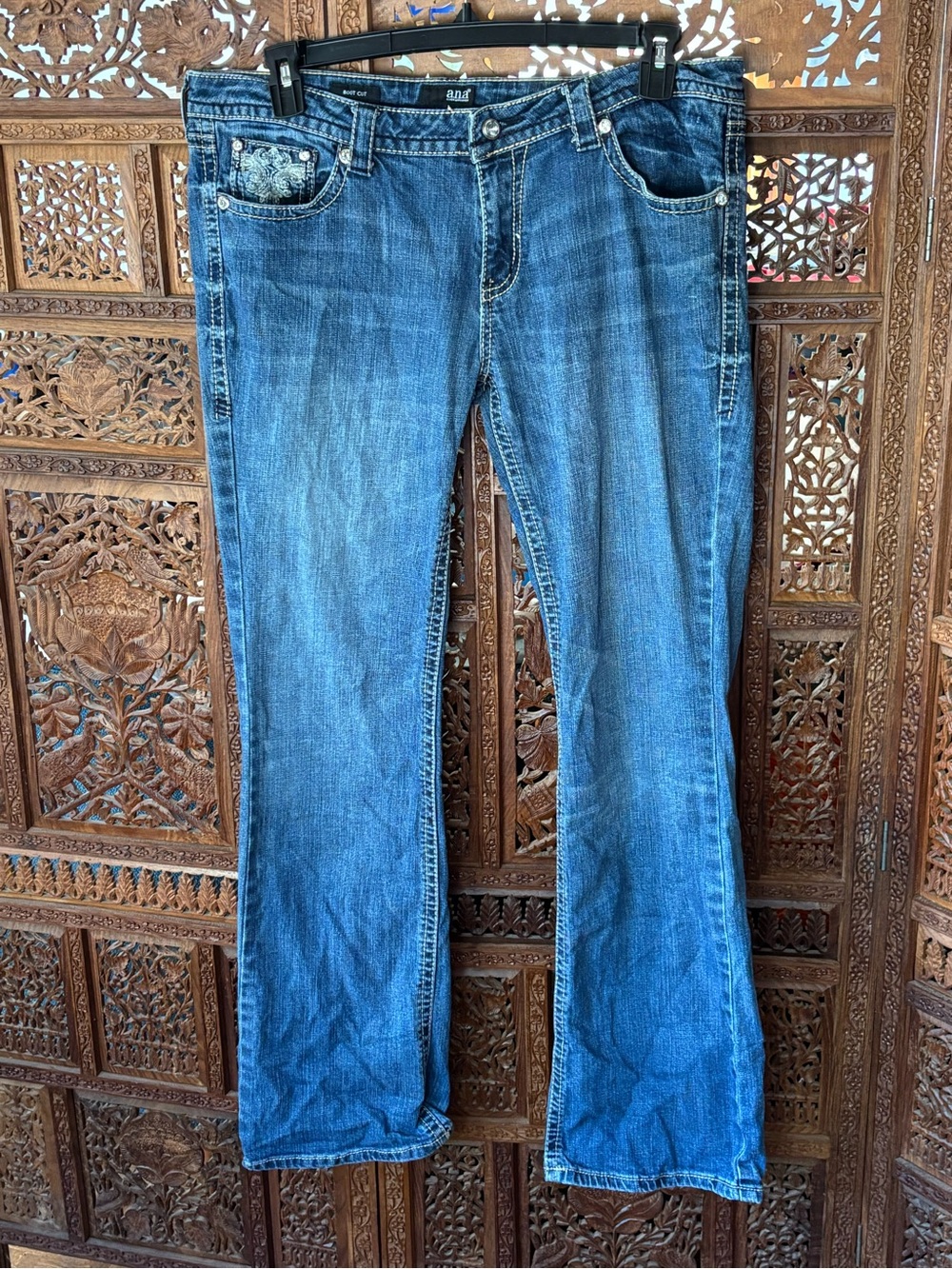 a.n.a Women's Blue Flare Jeans - Classic Wash